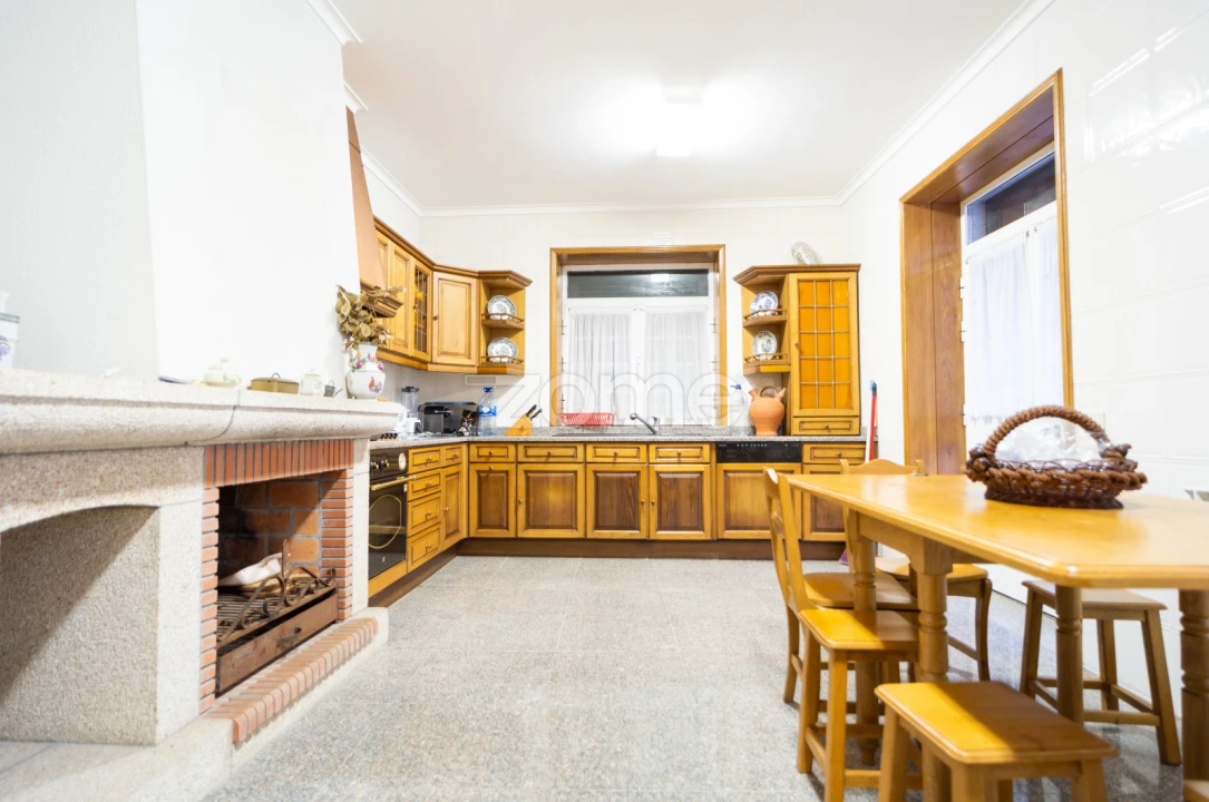 Quinta T4 para Venda em Macieira da Lixa e Caramos Foto 16