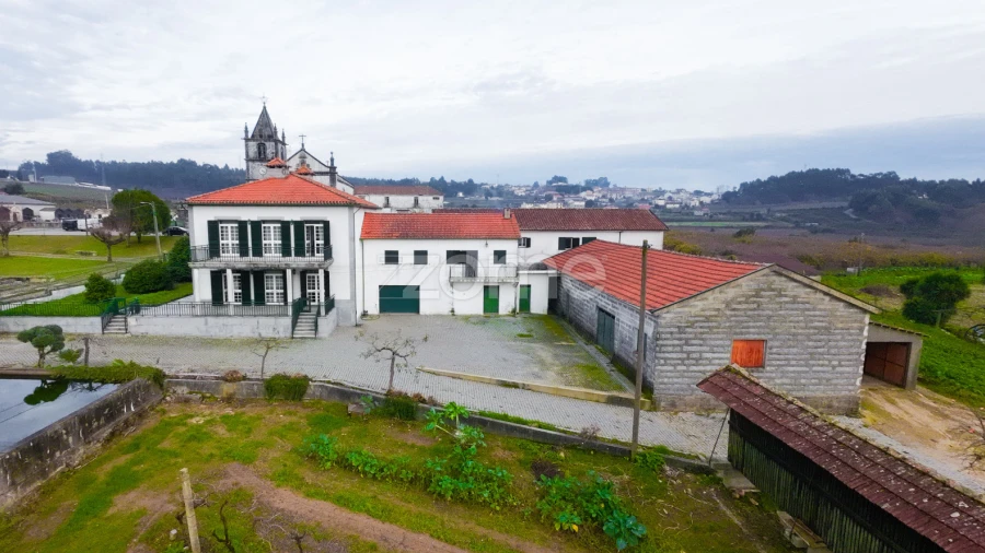 Quinta T4 para Venda em Macieira da Lixa e Caramos