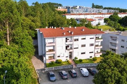 Apartamento T2 para Venda em Grijó e Sermonde