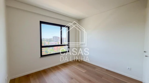 Apartamento T4 para Venda em Lumiar