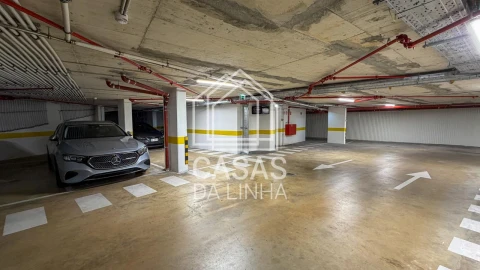 Apartamento T4 para Venda em Lumiar
