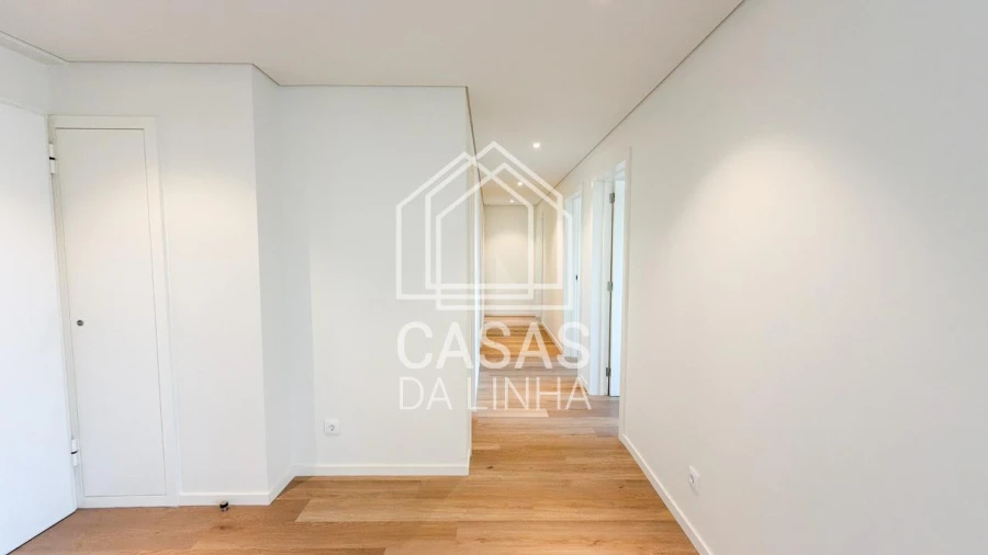 Apartamento T4 para Venda em Lumiar Foto 9
