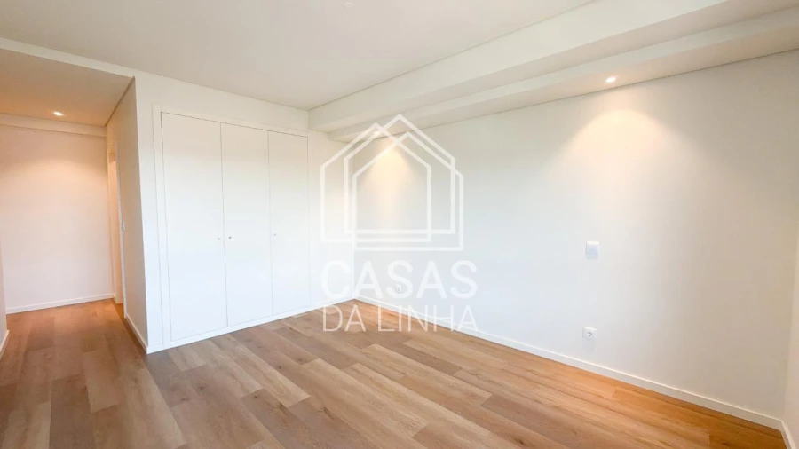 Apartamento T4 para Venda em Lumiar Foto 23