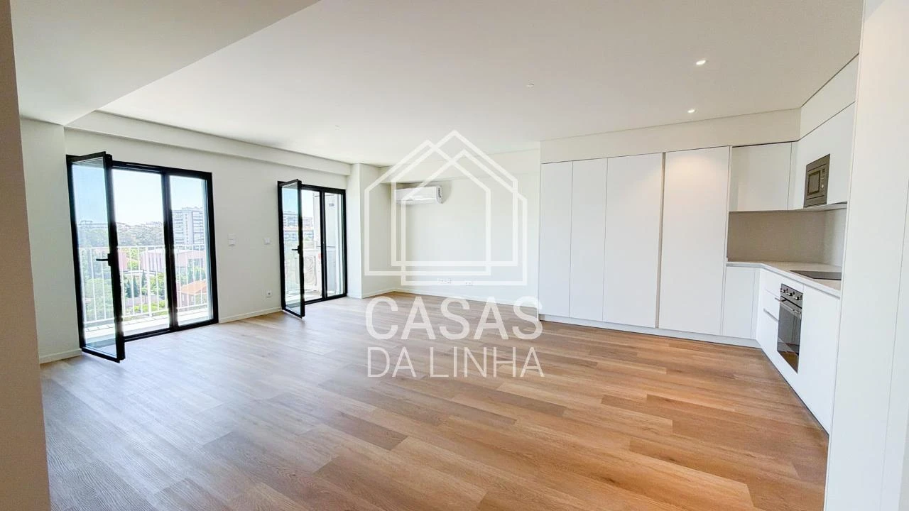 Apartamento T4 para Venda em Lumiar Foto 1
