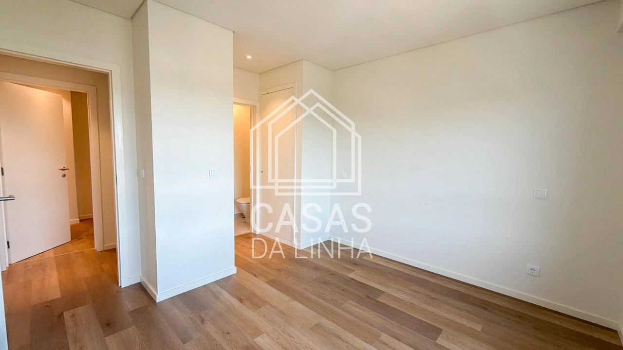 Apartamento T4 para Venda em Lumiar Foto 16