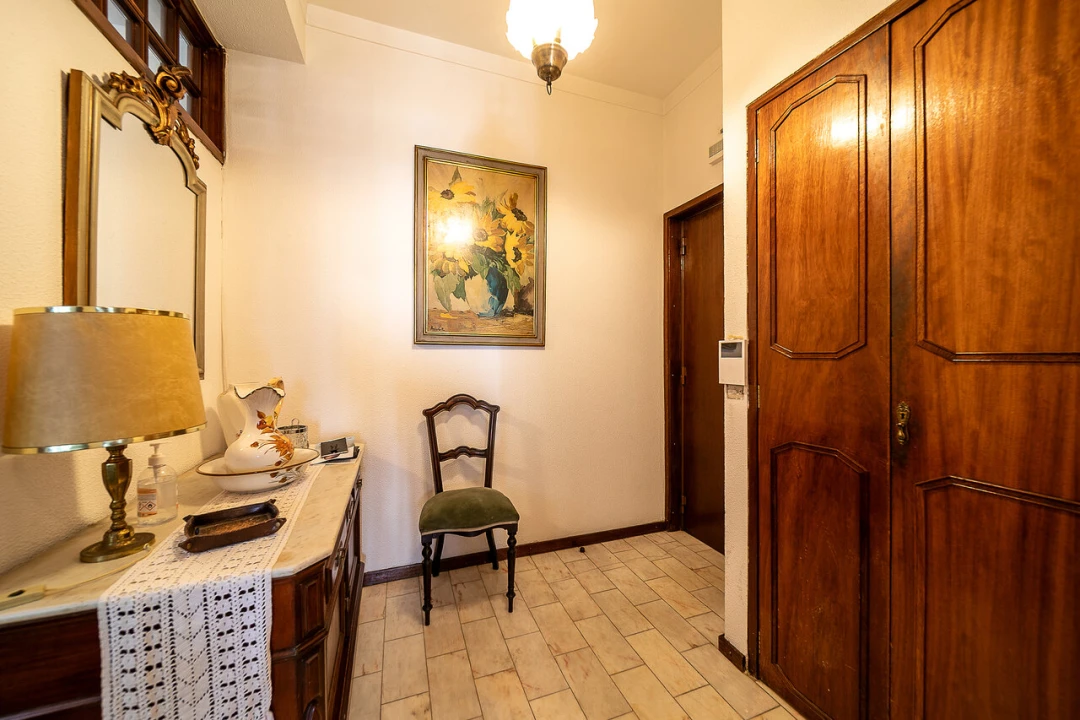 Apartamento T4 para Venda em Santa Marinha e São Pedro da Afurada Foto 3