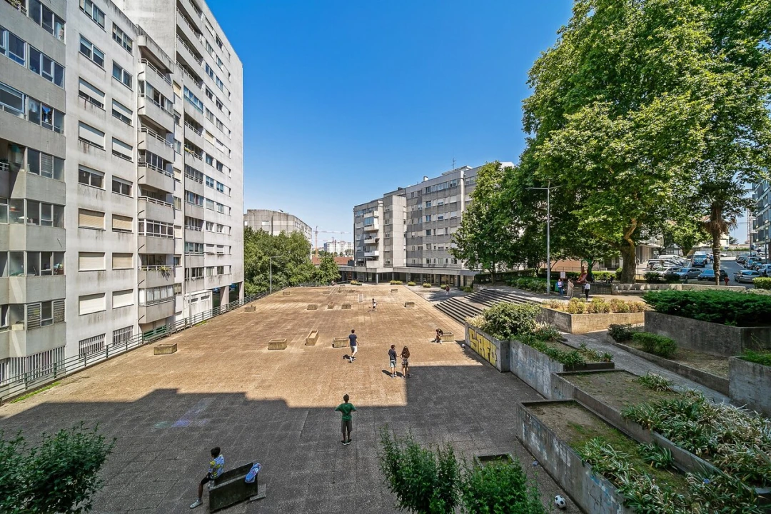 Apartamento T4 para Venda em Santa Marinha e São Pedro da Afurada Foto 34