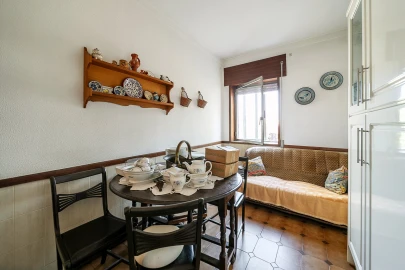 Apartamento T4 para Venda em Santa Marinha e São Pedro da Afurada