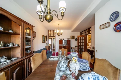 Apartamento T4 para Venda em Santa Marinha e São Pedro da Afurada