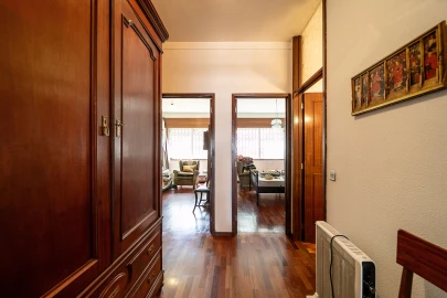 Apartamento T4 para Venda em Santa Marinha e São Pedro da Afurada