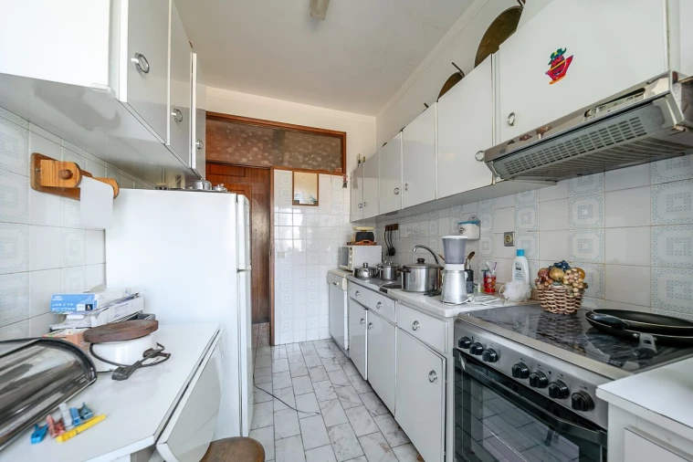 Apartamento T4 para Venda em Santa Marinha e São Pedro da Afurada Foto 13