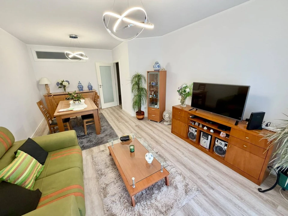 Apartamento T2 para Venda em Gulpilhares e Valadares Foto 7