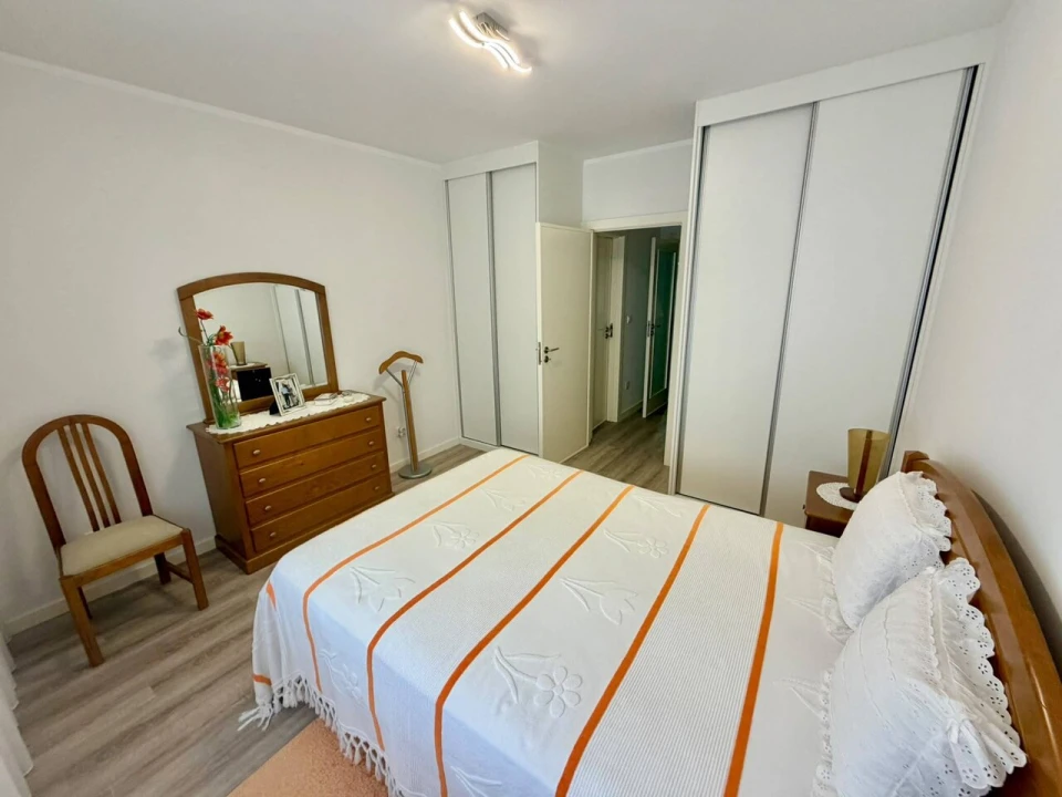 Apartamento T2 para Venda em Gulpilhares e Valadares Foto 17