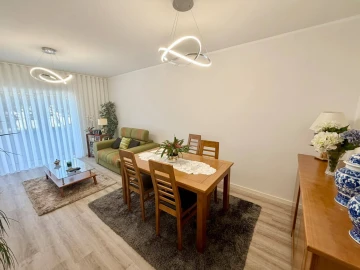 Apartamento T2 para Venda em Gulpilhares e Valadares