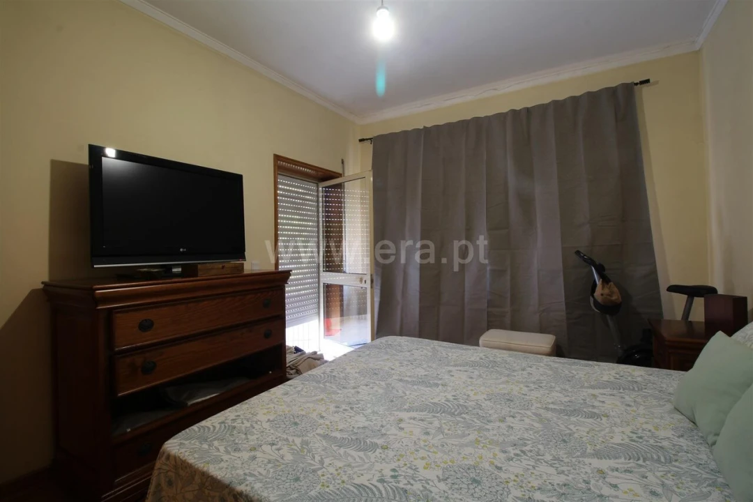Apartamento T2 para Venda em Oliveira do Douro Foto 13