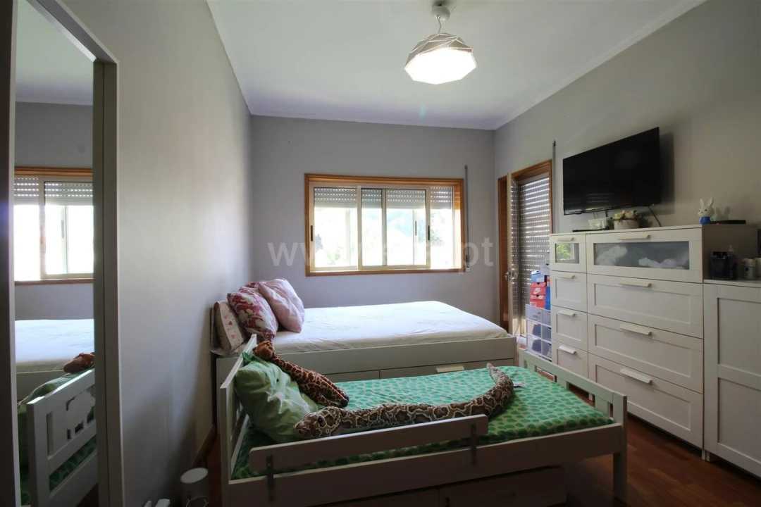 Apartamento T2 para Venda em Oliveira do Douro Foto 4