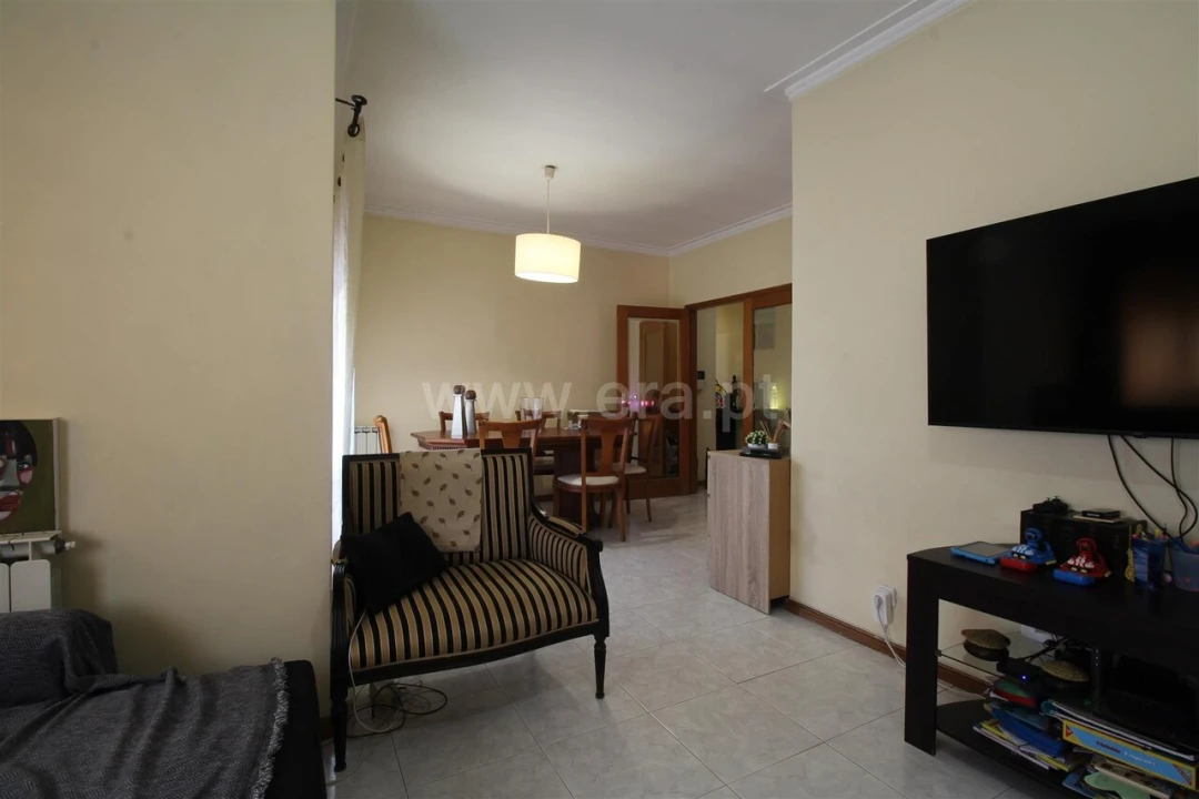 Apartamento T2 para Venda em Oliveira do Douro Foto 7