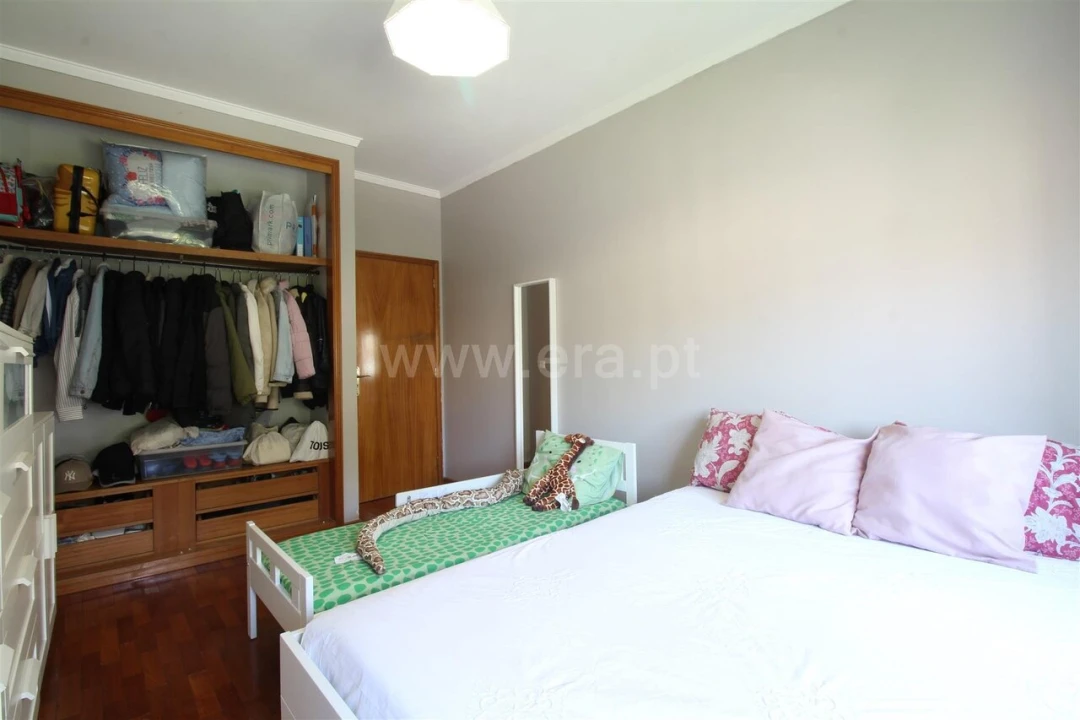 Apartamento T2 para Venda em Oliveira do Douro Foto 5