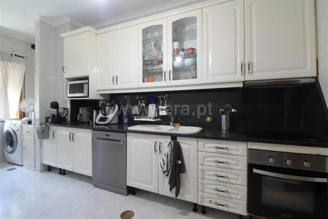 Apartamento T2 para Venda em Oliveira do Douro Foto 10