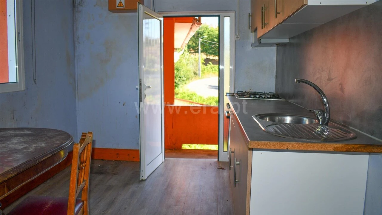 Moradia T3 para Venda em Canelas e Espiunca Foto 7