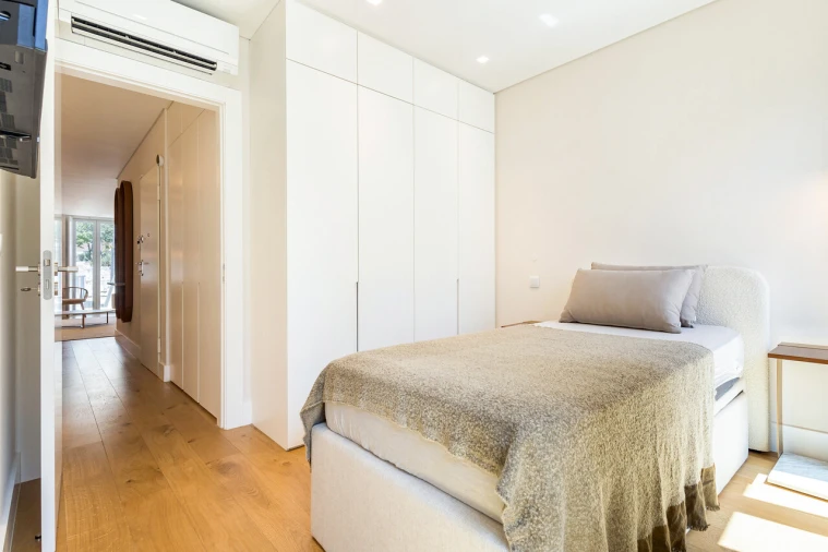Apartamento T2 para Venda em Santo António Foto 14