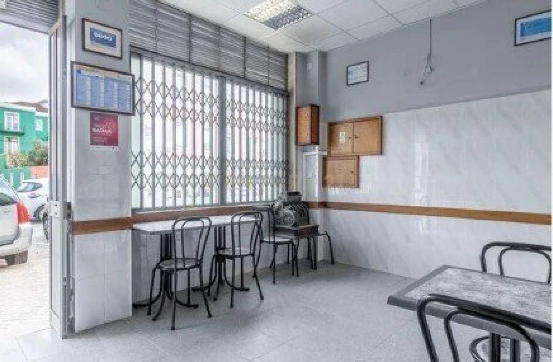 Loja para Venda em Benfica Foto 2