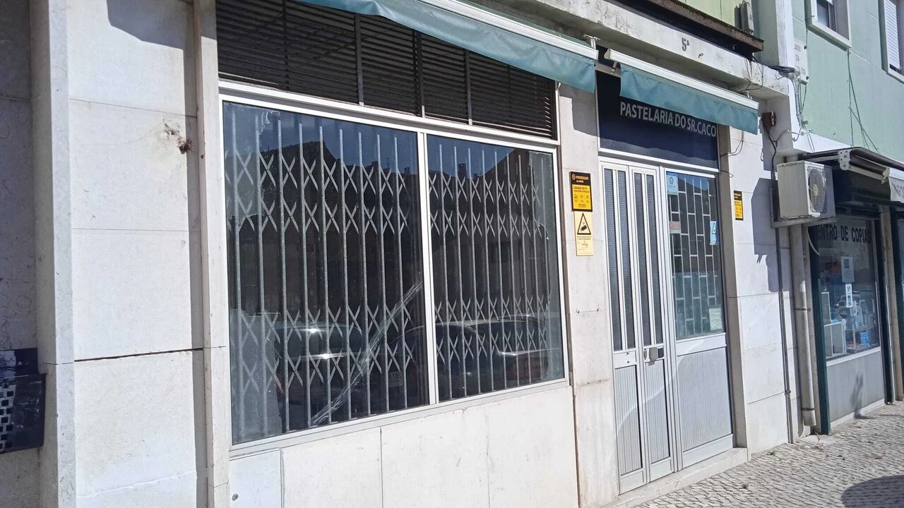 Loja para Venda em Benfica Foto 9