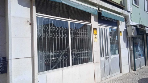 Loja para Venda em Benfica