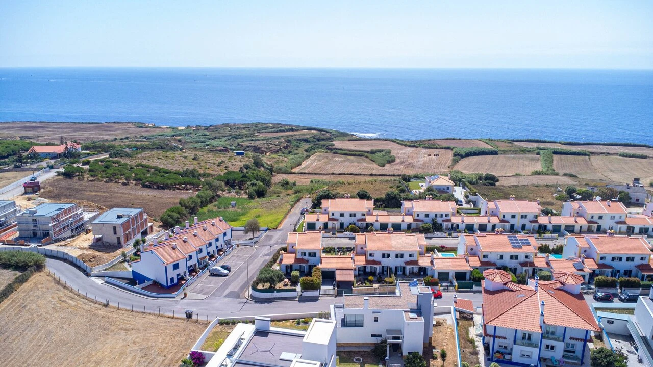 Moradia T3 para Venda em Santo Isidoro Foto 44