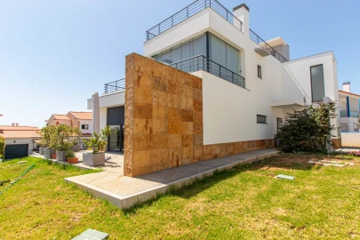 Moradia T3 para Venda em Santo Isidoro