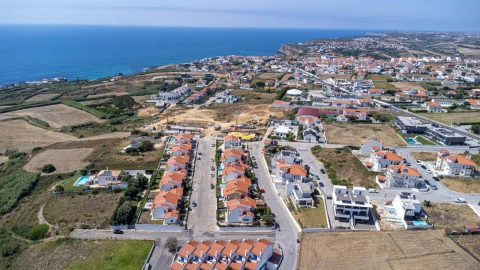 Moradia T3 para Venda em Santo Isidoro