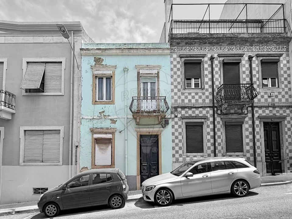 Prédio para Venda em Campolide Foto 2
