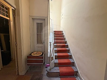 Prédio para Venda em Campolide