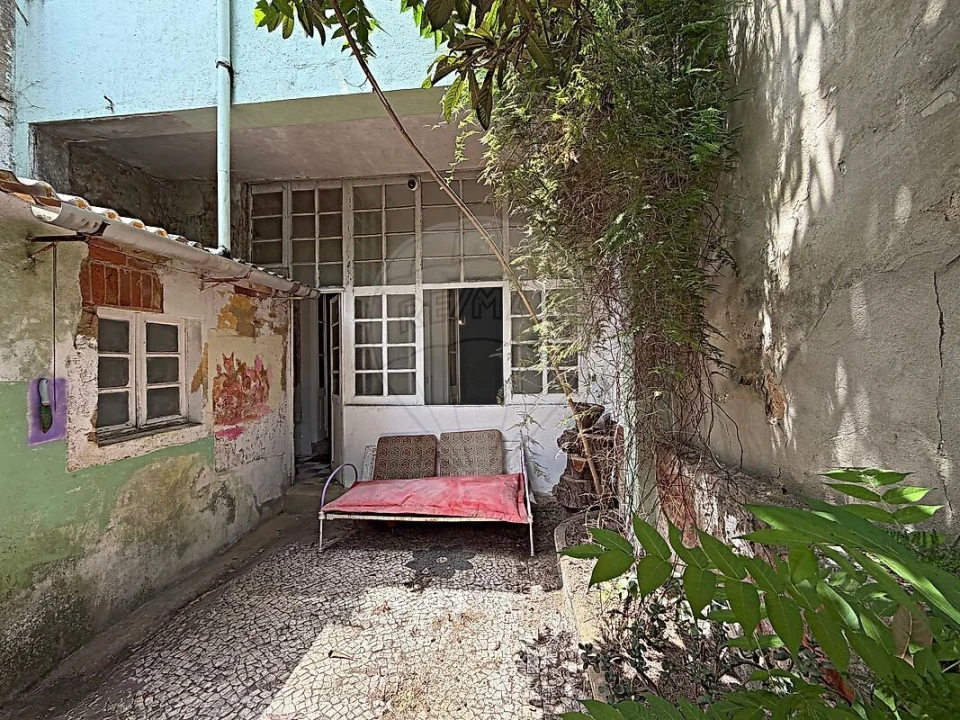 Prédio para Venda em Campolide Foto 19