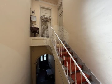 Moradia T6 para Venda em Campolide