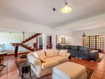 Quinta T4 para Venda em Vale do Paraiso