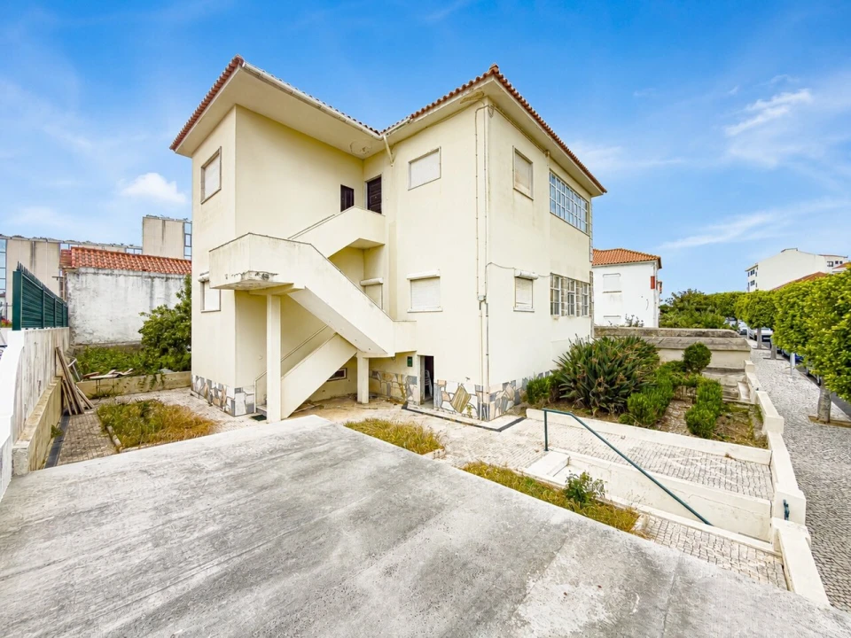 Moradia T5 para Venda em Mafra Foto 2