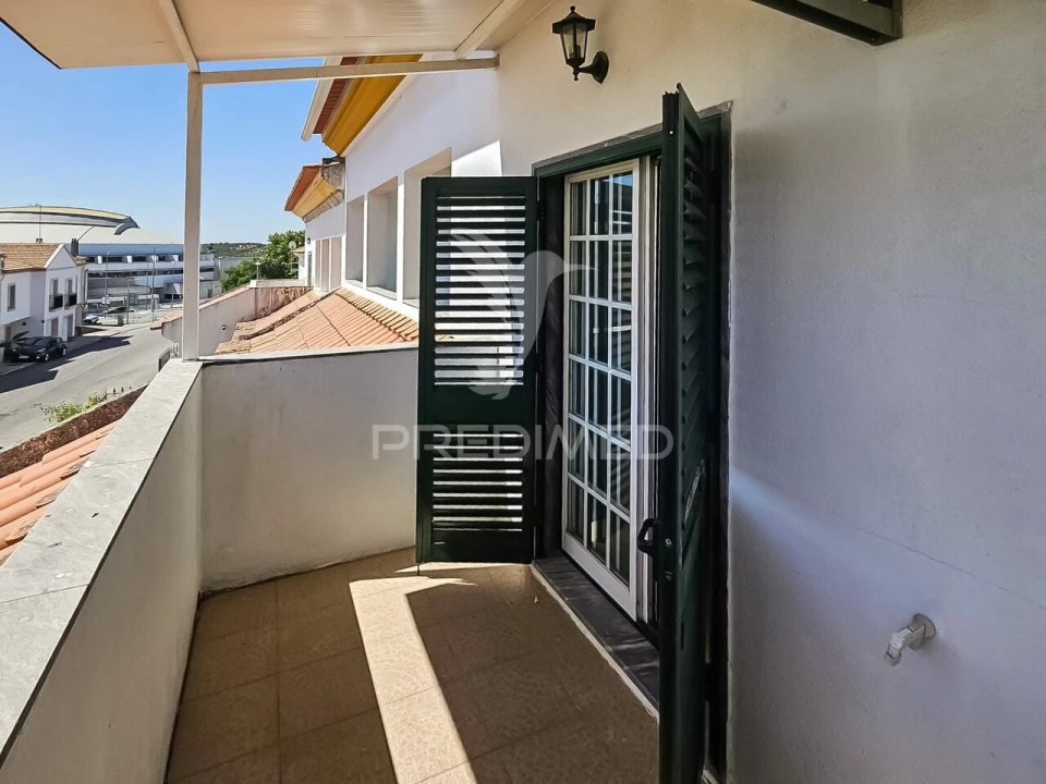 Moradia T3 para Venda em São Bras e São Lourenço Foto 26