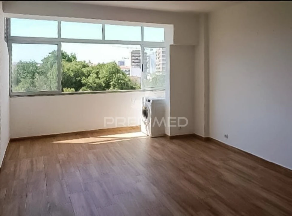 Apartamento T1 para Venda em União das Freguesias de Setúbal Foto 5