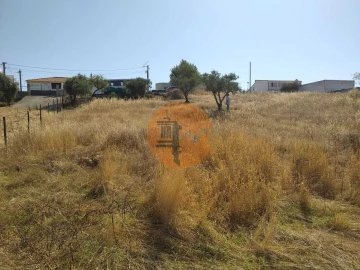 Terreno para Venda em Martim Longo