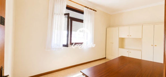 Moradia T6 para Venda em Barroselas e Carvoeiro