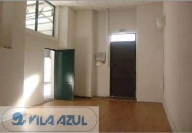 Armazém para Arrendamento em Paranhos
