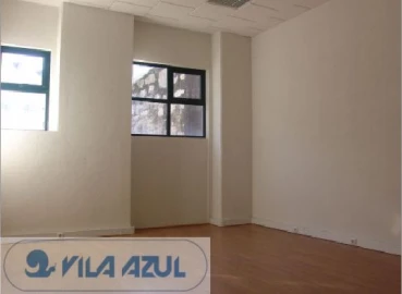 Armazém para Arrendamento em Paranhos