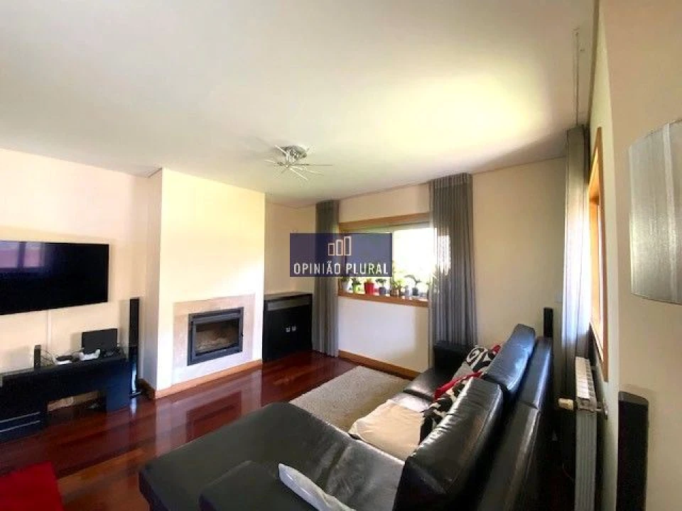 Apartamento T2 para Venda em São Felix da Marinha Foto 2