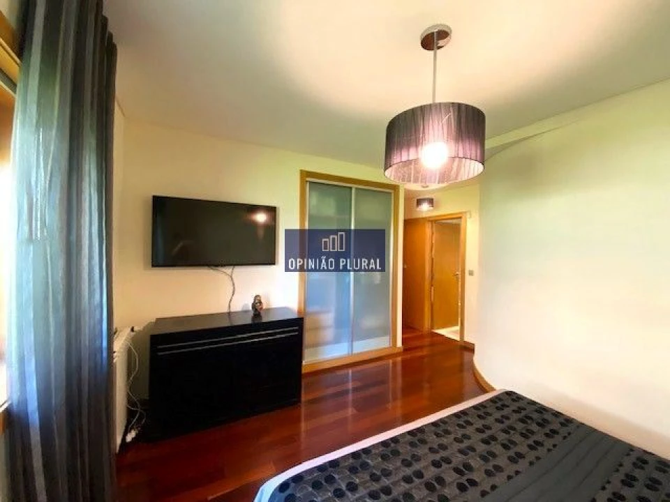 Apartamento T2 para Venda em São Felix da Marinha Foto 24