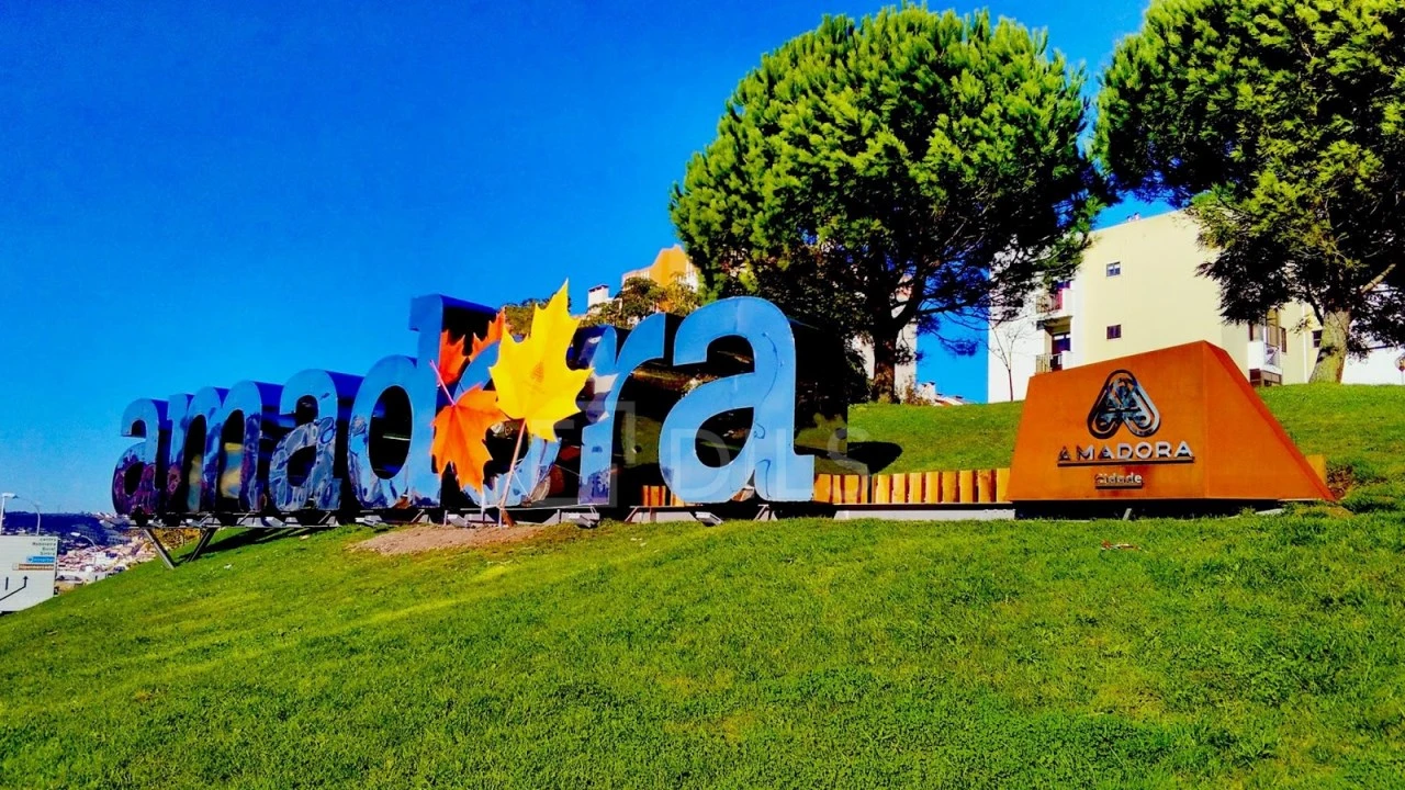 Apartamento T3 para Venda em Mina de Água Foto 18