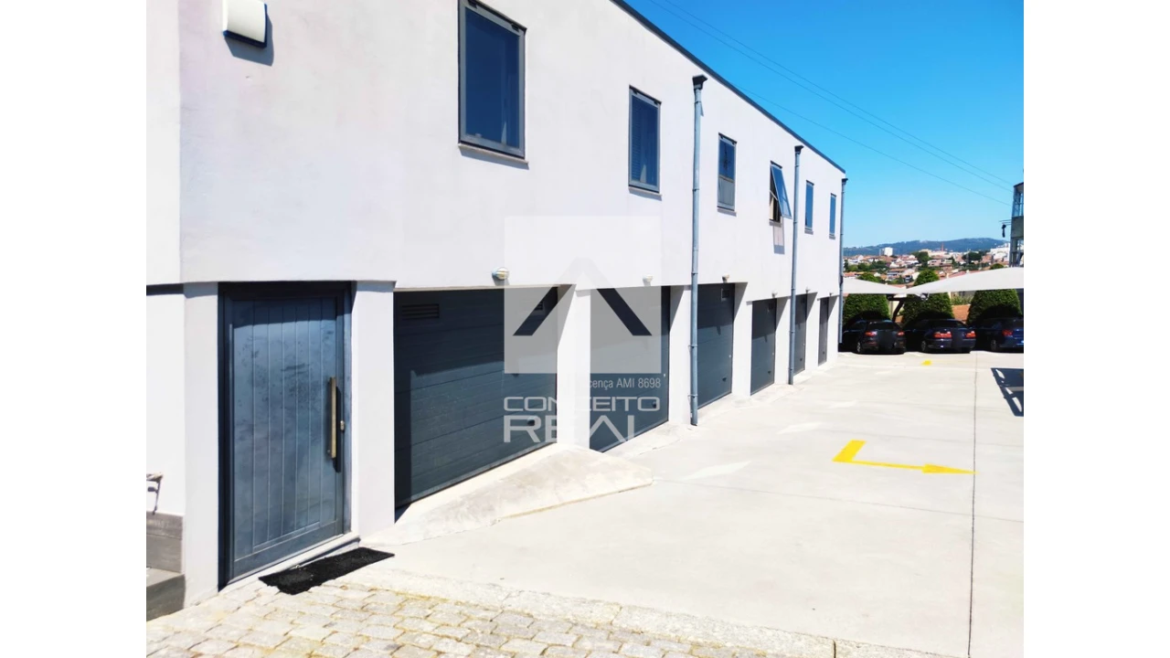 Prédio para Venda em Rio Tinto Foto 8