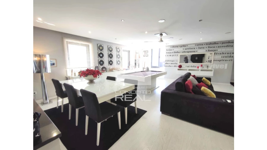 Prédio para Venda em Rio Tinto Foto 11