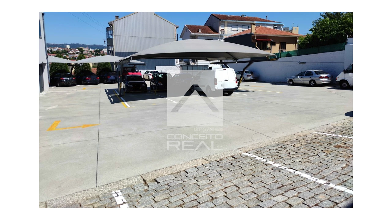 Prédio para Venda em Rio Tinto Foto 23