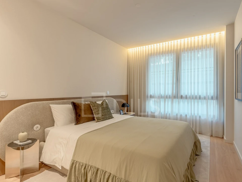 Apartamento T4 para Venda em Oeiras e São Julião da Barra, Paço de Arcos e Caxias Foto 7